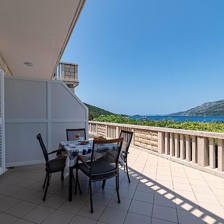 Apartments By The Sea Tri Zala, Korcula - 9237 Zrnovo ภายนอก รูปภาพ