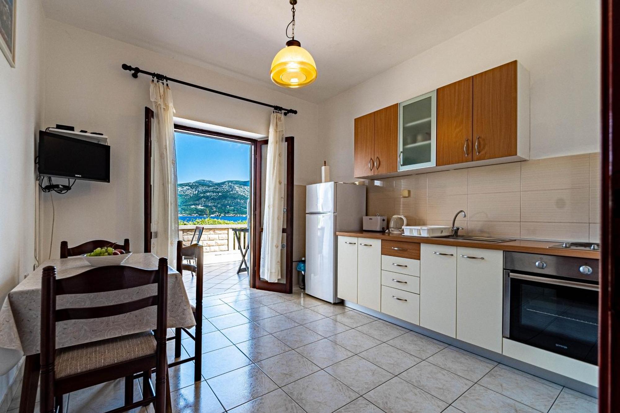 Apartments By The Sea Tri Zala, Korcula - 9237 Zrnovo ภายนอก รูปภาพ